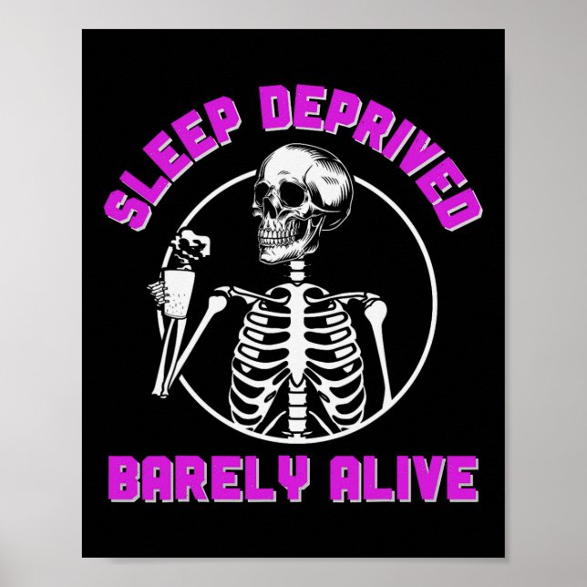 Sömn, i sällsynta fall levande Skeleton Halloween  Poster (Framsidan)