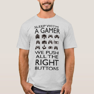 SÖMN MED EN GAMER!!! Manar grundläggande T-tröja T-shirt