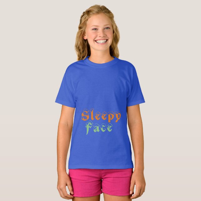 Sömnig Ansikte: Girls grundläggande T-Shirt (Hel framsida)