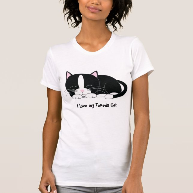 Sömnig kattunge {smokingen} t-shirt (Framsida)