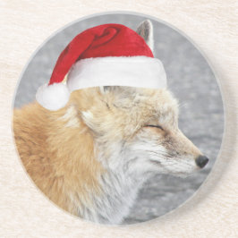 Sömnig Red Fox Wearing Red Santa Hat Helgdag Underlägg