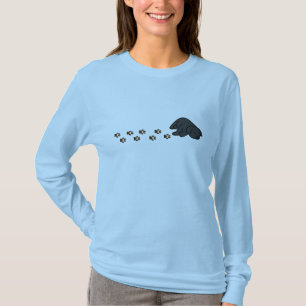 Sömnig svart lab valp tee shirt