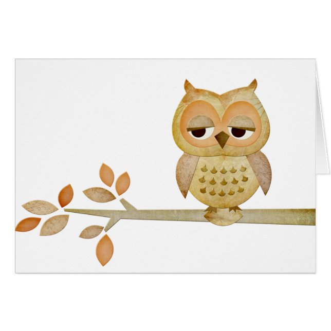 Sömnig uggla i träd hälsningskort (Framsidan Horizontal)