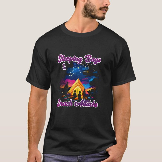 SÖMNSÄCKAR OCH SNACKANFALL T SHIRT (Framsida)