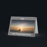 SON GER DIN BIRTHDAY "OUT ON ON VATTEN"-KORT KORT<br><div class="desc">VILKET SÄTT I FANTASTISK ATT SÄGA "GRATTIS PÅ FÖDELSEDAGEN" TILL EN VÄNNE ELLER EN FAMILJEMEDLEM SOM KÄRLEKAR VATTEN OCH SOM ÄR UT PÅ DET SÅ MYCKET SOM DE KAN!!!!! TACK FÖR ATT JAG STOPPADE MED 1 AV MINA 8 LAGRINGAR!</div>