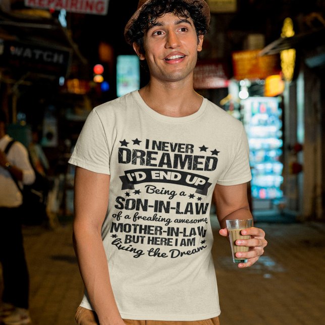 Son i Law Proud Fantastisk Svärmor Funny Quote T Shirt (Skapare uppladdad)