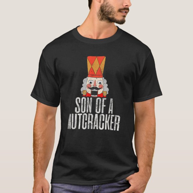 Son till en Nutcracker-finare jul Deez Nöt Julafto T Shirt (Framsida)