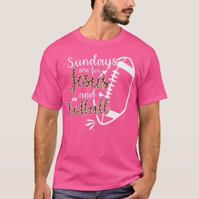 Söndag är till för Jesus och fotboll T Shirt (Framsida)