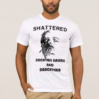 Söndertrasad t-shirt