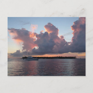 Sonnenuntergang am Meer mit Schiff Vykort