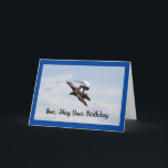 Sono Birthday Bird Surfing Card Kort<br><div class="desc">Fantastisk-foto av en pojke som kör bakifrån av en fågel till surfan i himlar finns på det här födelsedagskalenderkortet för en son. Kortets framsida lyder: "Son, May Your Birthday", och på kortets insida står det: "Be High Flies Roligt, Grattis på födelsedagen!"! Ett underbart kort till ge en son på hans...</div>