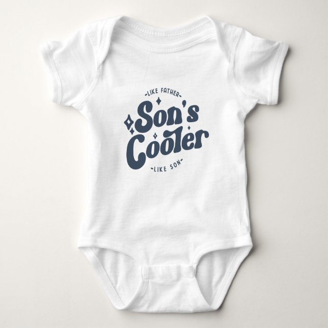 Son's Cooler Funny FathersDay (Matches Pappa Coola T Shirt (Framsida)