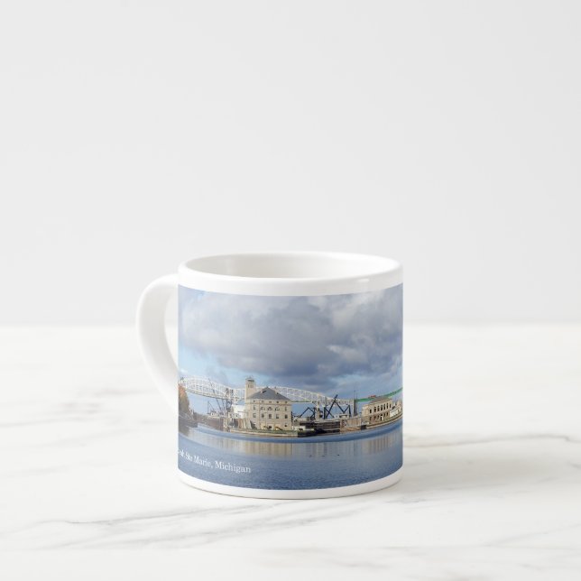 Soo Locks från båt espresso mugg Espressomugg (Framsida vänster)