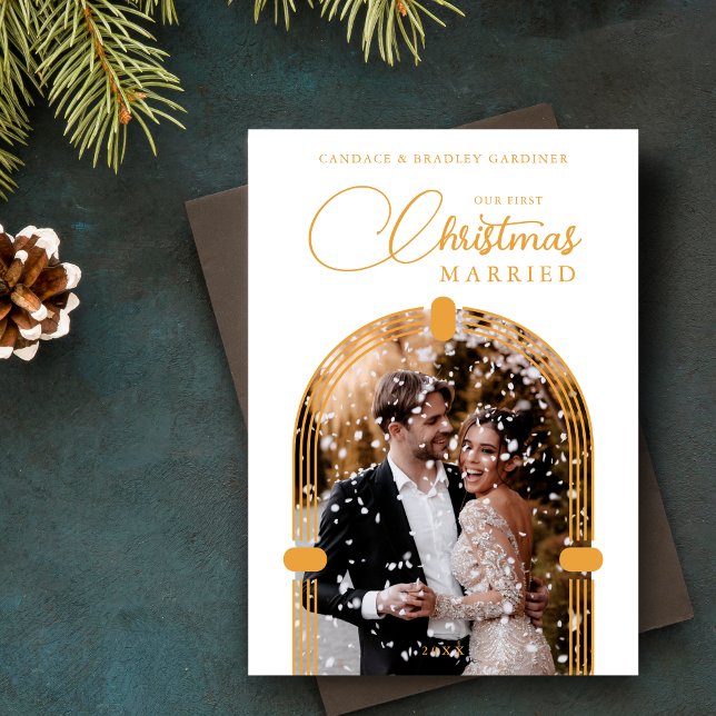 Sophisticated Golden Dome Photo First Christmas Julkort (Sophisticated Fake Golden Dome Arch Photo First Christmas Married Holiday Card with Envelope. )