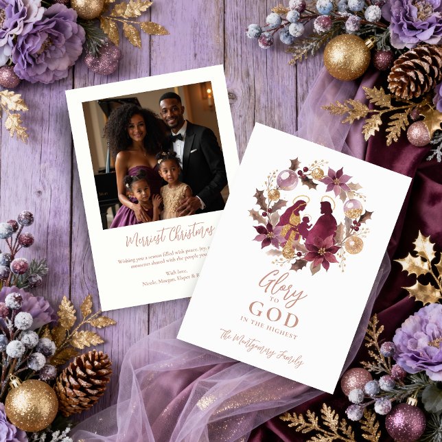 Sophisticated Lavender Shades Holy Nativity Floral Julkort (Sophisticated Lavender Shades Holy Nativity Floral Wreath Glitter Holiday Cards,  Custom Back Photo.)