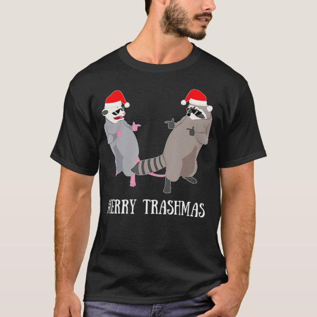 Sopor Gang Opossum Raccoon Merry Trashmas Gift T Shirt (Framsida)