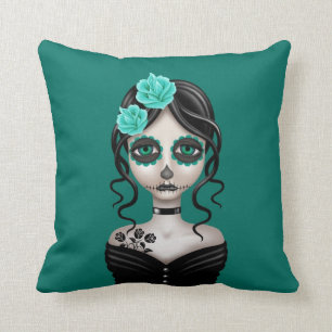 Sorglig Day of the Dead-flicka på tealblått Kudde
