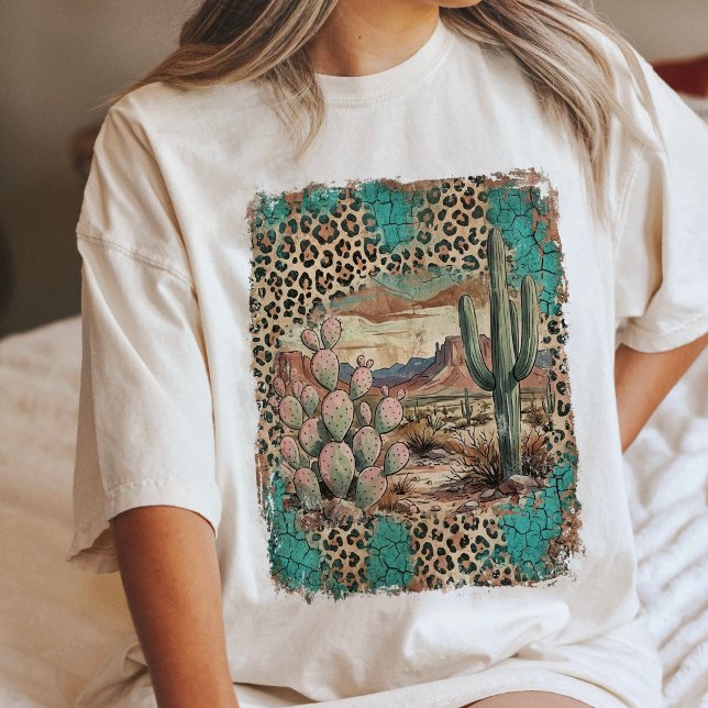 Sorgsen ökenkaktus leopardtryck västerländsk konst t shirt (Skapare uppladdad)