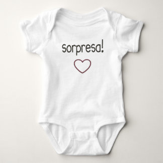 Sorpresa! Överrrakning! Gravid avslöjer i spanjor Tee Shirt
