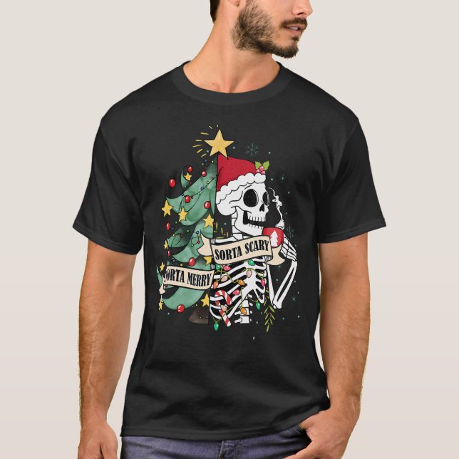 Sorta Merry Sorta Scary Skeleton Hett Cocoa Christ T Shirt (Framsida)