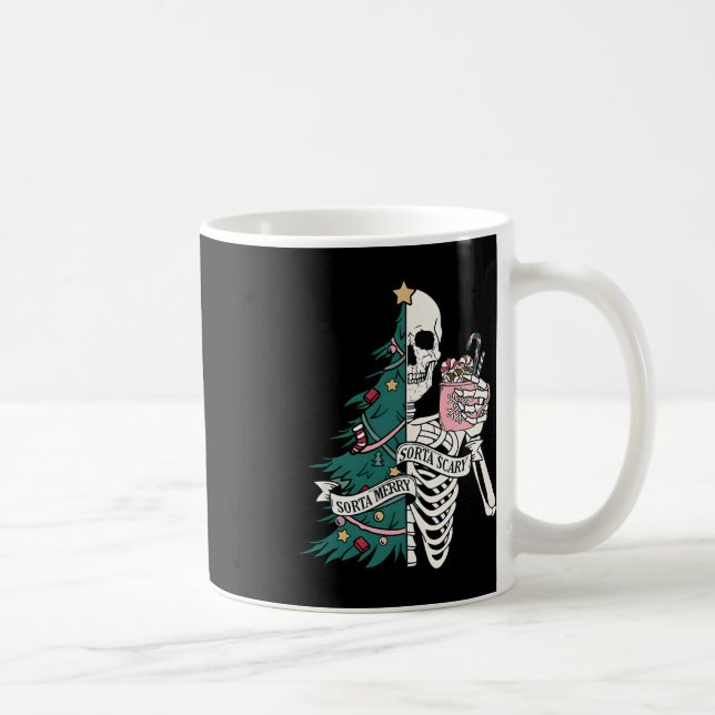Sorta merry sorta skrämmande christmas kaffemugg (Höger)