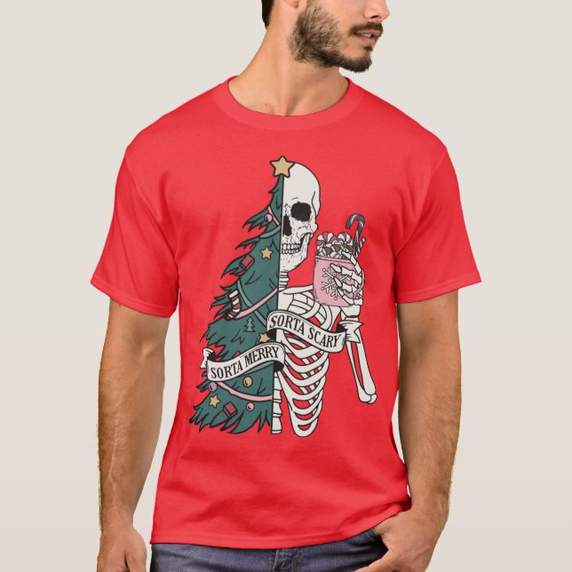 Sorta Scary Sorta Merry Christmas T Shirt (Framsida)