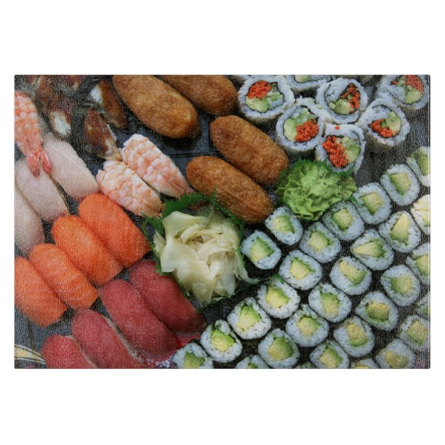 Sortiment av japanska sushi-favoriter (Framsidan)