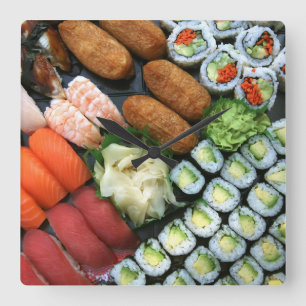 Sortiment av japanska sushi-favoriter fyrkantig klocka