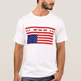 Sos-nödlägeamerikanska flaggan t shirt