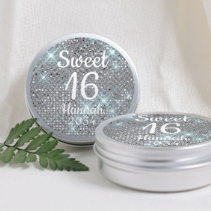Söt 16 Flickans födelsedag gynnar Silver Tin Box Runt Klistermärke