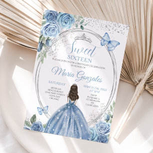 Söt 16 Mis Quince Dusty Blue & Silver Blommigt Inbjudningar