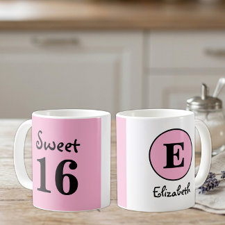 Söt 16-monogramnamn rosa kaffemugg