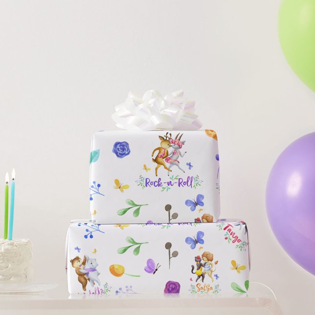 Söt 1-års födelsedagsfest Skogsdjur dansar   Presentpapper (Skapare uppladdad)