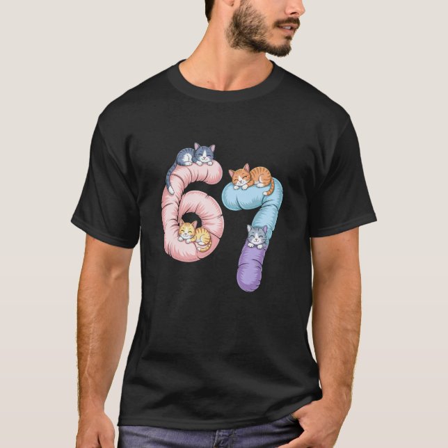 Söt 6 7 Självsäker Katter Meme Gen Alpha Humor Des T Shirt (Framsida)