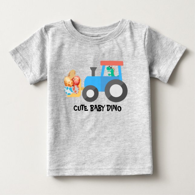 Söt äggdinosaurie Konstruktionsbil Födelsedags poj T Shirt (Framsida)
