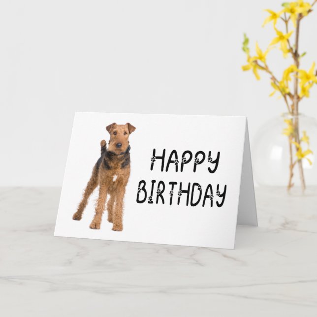 Söt Airedale Terrier Valp Glad Födelsedag Kort (Gul blomma)