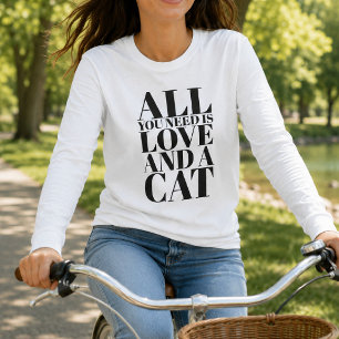 Söt allt du behöver är kärlek och en katt långärma t shirt