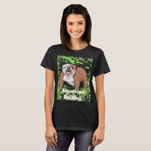 Söt amerikansk bulldog runt buskar t shirt