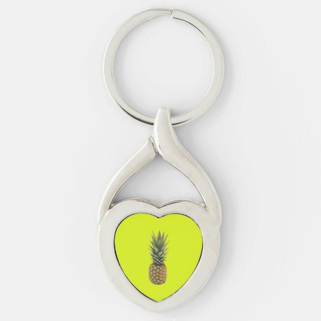 Söt ananas twisted heart silverfärgad nyckelring (Framsidan)