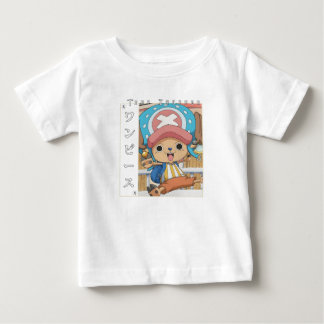 Söt Anime Ren Karakter med Röd Medicin T Shirt