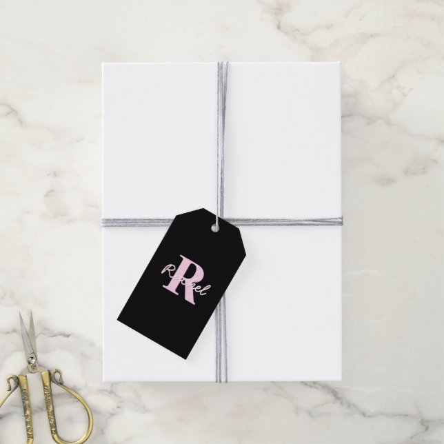 Söt anpassningsbar monogram | Ljusrosa & Svart Presentetikett (Med Snöre)