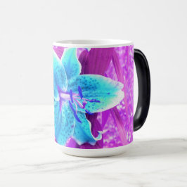 Söt Aqua Blue Stargazer Lily på Lila Magisk Mugg
