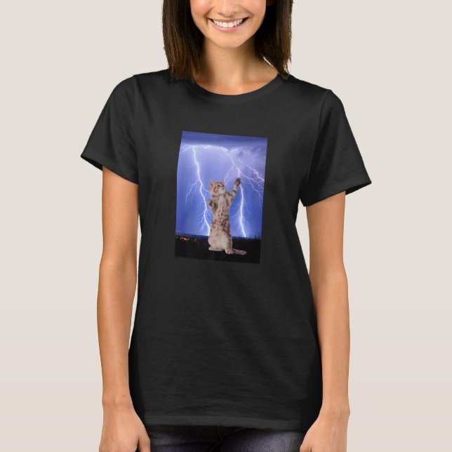 Söt Åskkatt T Shirt (Framsida)