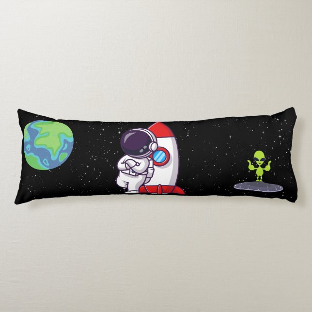 Söt astronaut och rymdvarelseskänkudd kroppskudde (Framsidan)