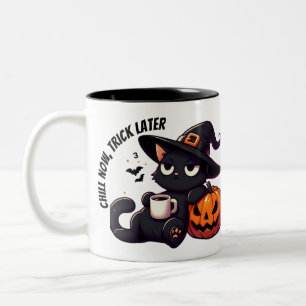 Söt avspänd Häxa Katt & Pumpa Halloween Två-Tonad Mugg