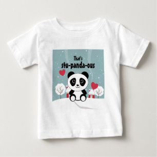 Söt baby panda i vinter snö grå t shirt