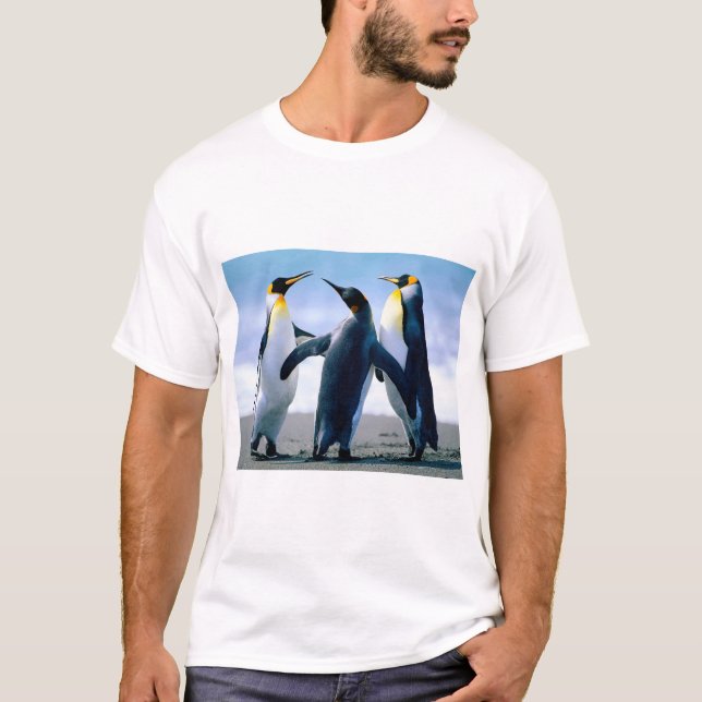 Söt baby pingvin vinterkonst t shirt (Framsida)