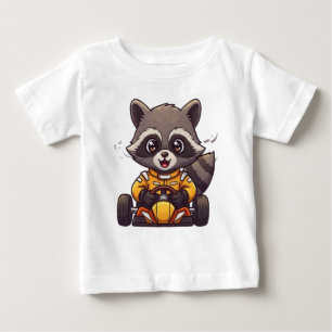 Söt Baby Raccoon Racingbil Förare T Shirt