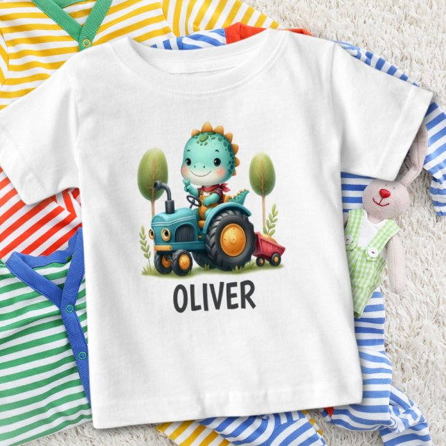 Söt Baby Trex Dinosaur på en Blå Traktor T Shirt (Skapare uppladdad)