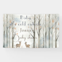 Söt babydusch i skogen